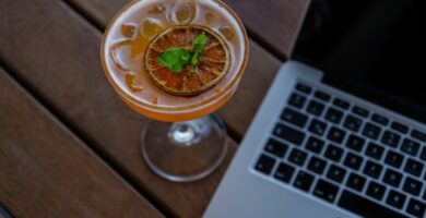La coctelería Bobby's Free de Barcelona